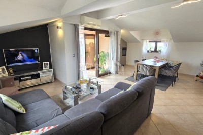 Beautiful three-bedroom apartment with sea view - only 500 m from the beach