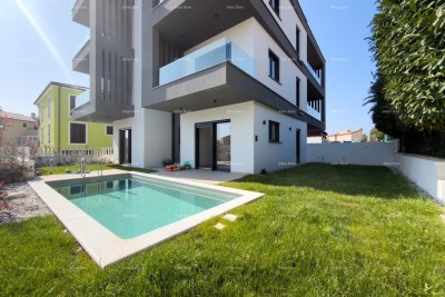 Vendita di un appartamento con piscina in un nuovo edificio residenziale, Premantura!  Community Verified icon  (102)