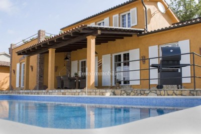 Istrien, Labin – Villa mit beheiztem Pool und Meerblick