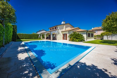 Istra, Umag: Luksuzna vila s bazenom blizu mora