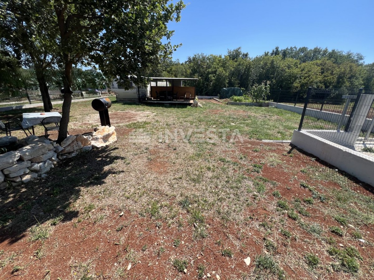 Pula, Veli Vrh – Landwirtschaftsfläche 500 m²