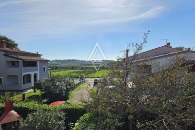 Istra, Novigrad, Stanovanje z 2 sobama in lepim razgledom