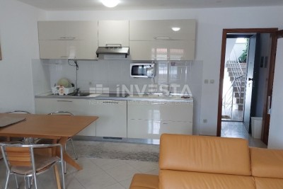 Wohnung in Karigador, 80 m² Nah am Meer
