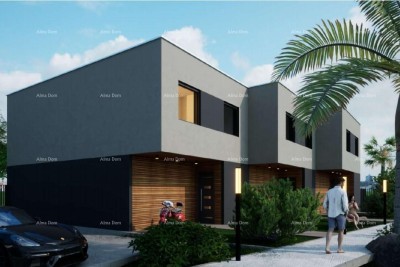 Luxuriöse zweistöckige Wohnung im Bau in Mukalba
