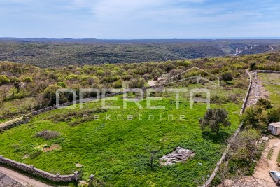 Zemljišče Kanfanar