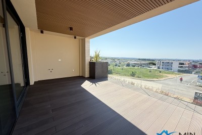 Lussuoso appartamento con vista mare a Cittanova ( bA2 )