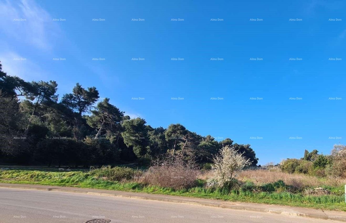 Zu verkaufen: Baugrundstück, 470 m² – Ližnjan