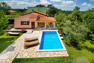 Istrien, Žminj, ebenerdiges Haus mit Pool zu verkaufen