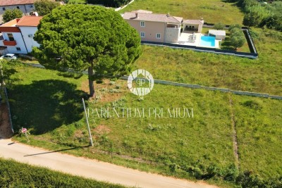 Building plot with a view