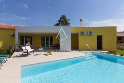 Svetvinčenat, Istria: Contemporary villa in prime location