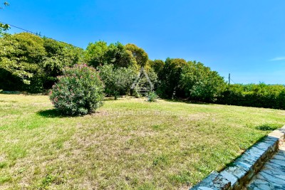 Istria, Umago – terreno edificabile vicino al mare vista mare