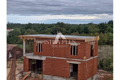 Istrien Poreč, Umgebung - Einfamilienhaus mit Schwimmbad in der Rohbauphase
