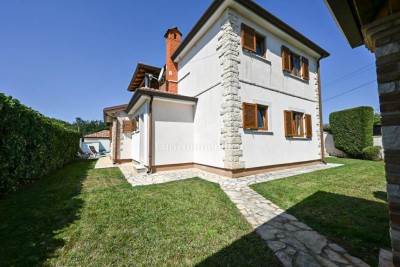 Istrien, Vižinada – Einfamilienhaus mit Pool