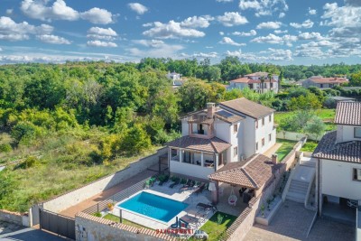 ISTRIEN - POREČ - VILLA MIT SCHWIMMBAD IN RUHIGER LAGE