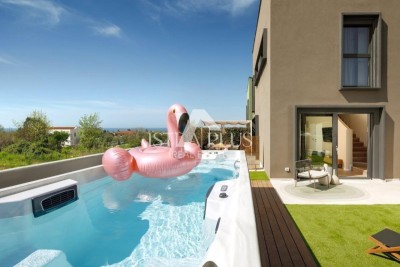 Schönes Haus, komplett möbliert und ausgestattet, 850 m vom Meer entfernt!!!