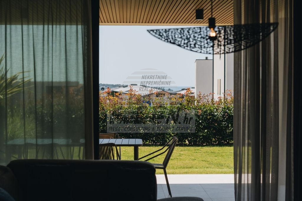 Luxus Immobilien Istrien, Zum Verkauf eine Exklusive Wohnung in Novigrad