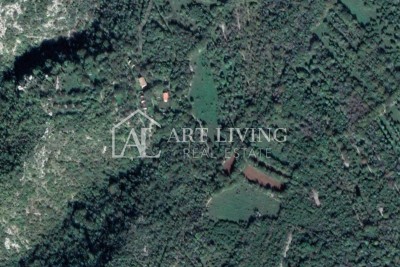 Istria, Labin, dintorni - terreno agricolo a 500 metri dal mare