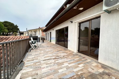 Casa ad uso residenziale e commerciale a 500m dal mare, Orsera