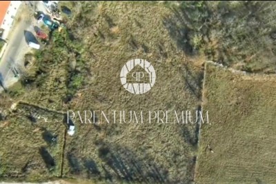 Attractive building plot