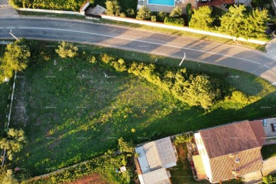 Građevinska parcela, blizina Krnice. Blizina Duge uvale.