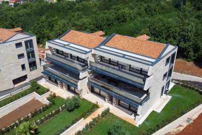 Appartamento in una bellissima posizione vicino al mare, Umago