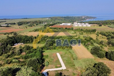 Grundstück in der Touristischen Zone – Nur 200 Meter vom Campingplatz Lanterna entfernt