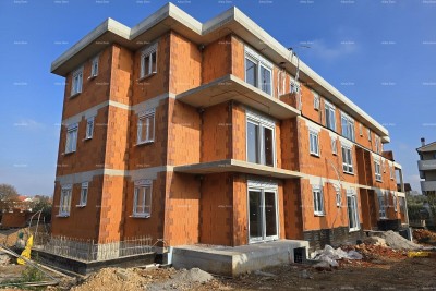 Prodaje se stan u novom stambenom projektu s parkirnim mjestom- u Štinjan!