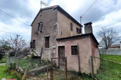 ISTRA,LABIN,KAMENA KUĆA I ŠTALA