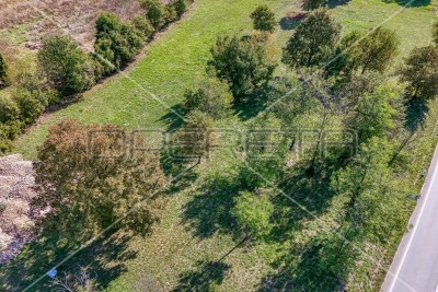 Kršan, građevinsko zemljište 1.500 m2 na predivnoj lokaciji