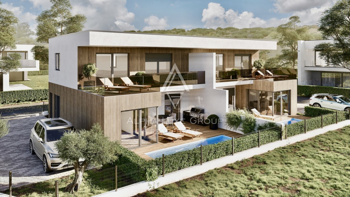Istrien, Bašanija : Neues Doppelhaus nahe Strand