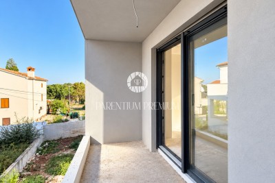 Poreč, Tar – Neubau mit 2 Schlafzimmern, 2 km vom Meer