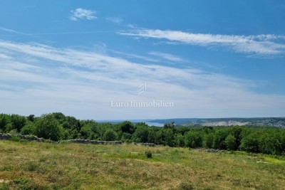 Labin - zemljište s građevinskog dozvolom i pogledom