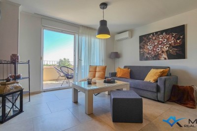 Wunderschön eingerichtete Maisonette-Wohnung in Novigrad mit Meerblick