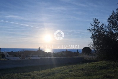 Exclusive building plot with panoramic sea view
