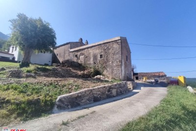 ISTRA,LABIN,OKOLICA, DVIJE KAMENE KUĆE ZA RENOVACIJU