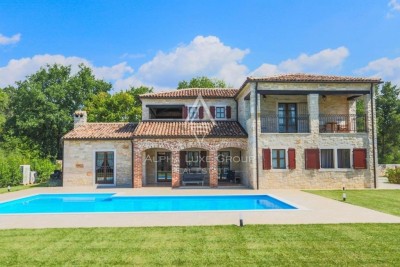 Wonderful stone villa with pool and large garden, Istria, Poreč