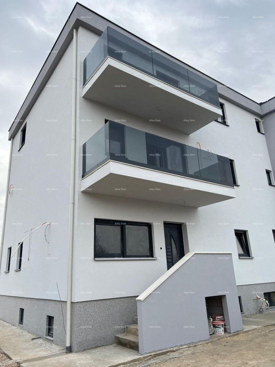Verkauf einer großen Wohnung in einem neuen Gebäude, Medulin!