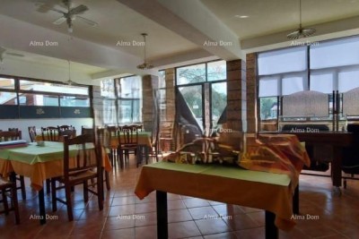 Rovinj – Wohn- und Geschäftshaus mit etabliertem Geschäftsbetrieb