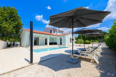 Bokordići, villa with a swimming pool