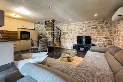 Istria, Sveta Nedelja – Casa in Pietra Ristrutturata