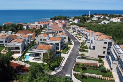 Stupenda villa con piscina vicino al mare, Umago