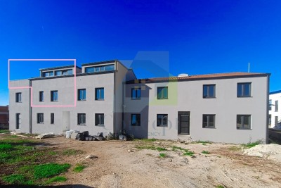 Poreč, okolí, Apartmán se 3 ložnicemi a velkou terasou s výhledem na moře