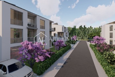 Istrien, Umag, Umgebung – Attraktive Zwei-Zimmer-Wohnung im Erdgeschoss, 300 m vom Meer entfernt, NEUBAU