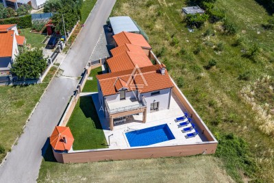 Istria, Juršići – Casa arredata con giardino e vista | Opportunità esclusiva