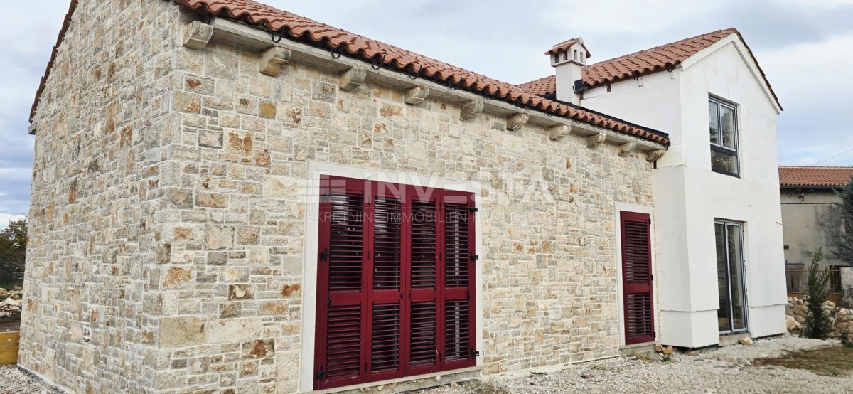Renoviertes istrisches Haus in ruhiger Umgebung