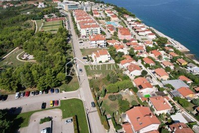 Umag, Crveni Vrh - ekskluzivno građevinsko zemljište s pogledom na more - izuzetna lokacija