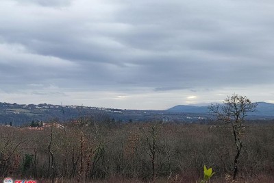 ISTRA,LABIN, GRAĐEVINSKO ZEMLJIŠTE S OTVORENIM POGLEDOM