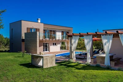 Labin - villa with swimming pool and wellness facility
