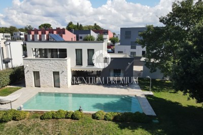 Moderne Villa 2 km vom Stadtzentrum und dem Meer entfernt