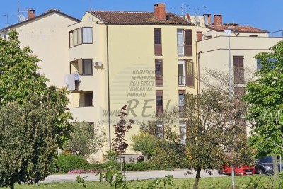 Prostran stan s 2 spavaće sobe na atraktivnoj lokaciji u Novigradu